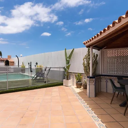 Home2book Palmeral Private Pool & Bbq, Casa vacanze *